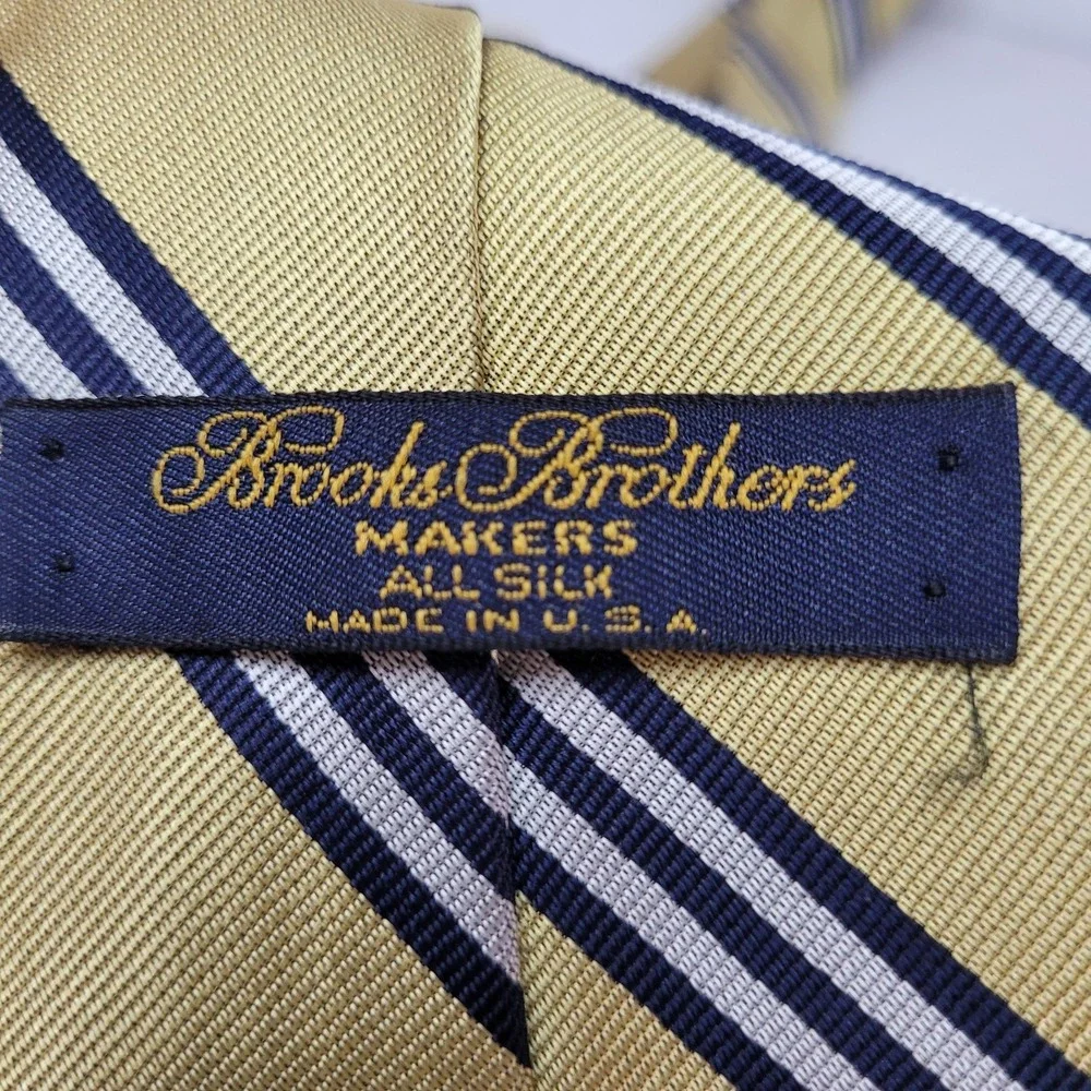 Vintage Brooks Brothers Makers 100% Silk‎ Neck Tie Striped Gold Blue Mens 56
